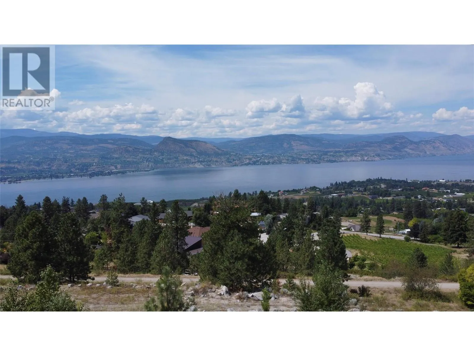 2875 OUTLOOK Way