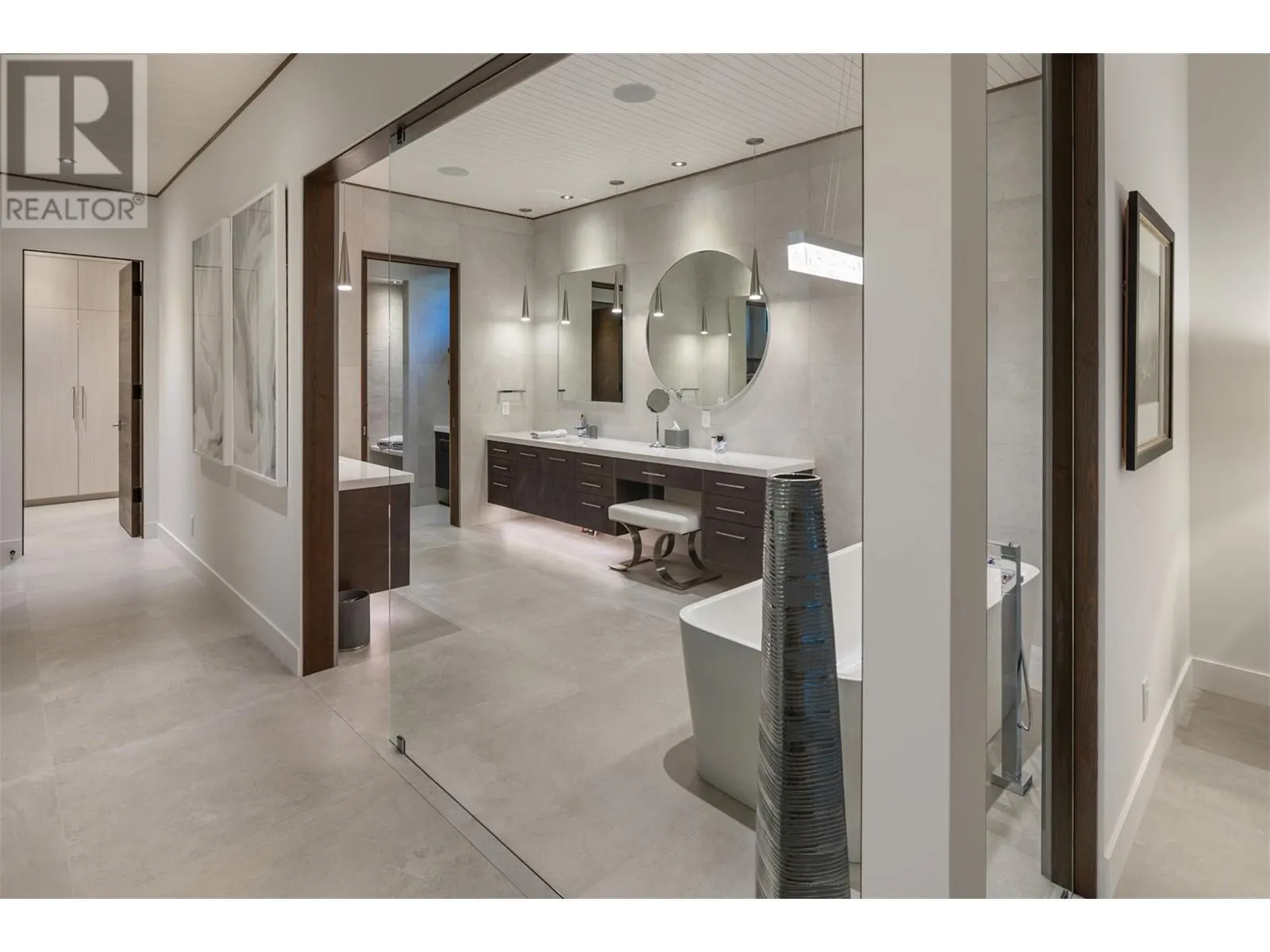 2463 Thacker Drive