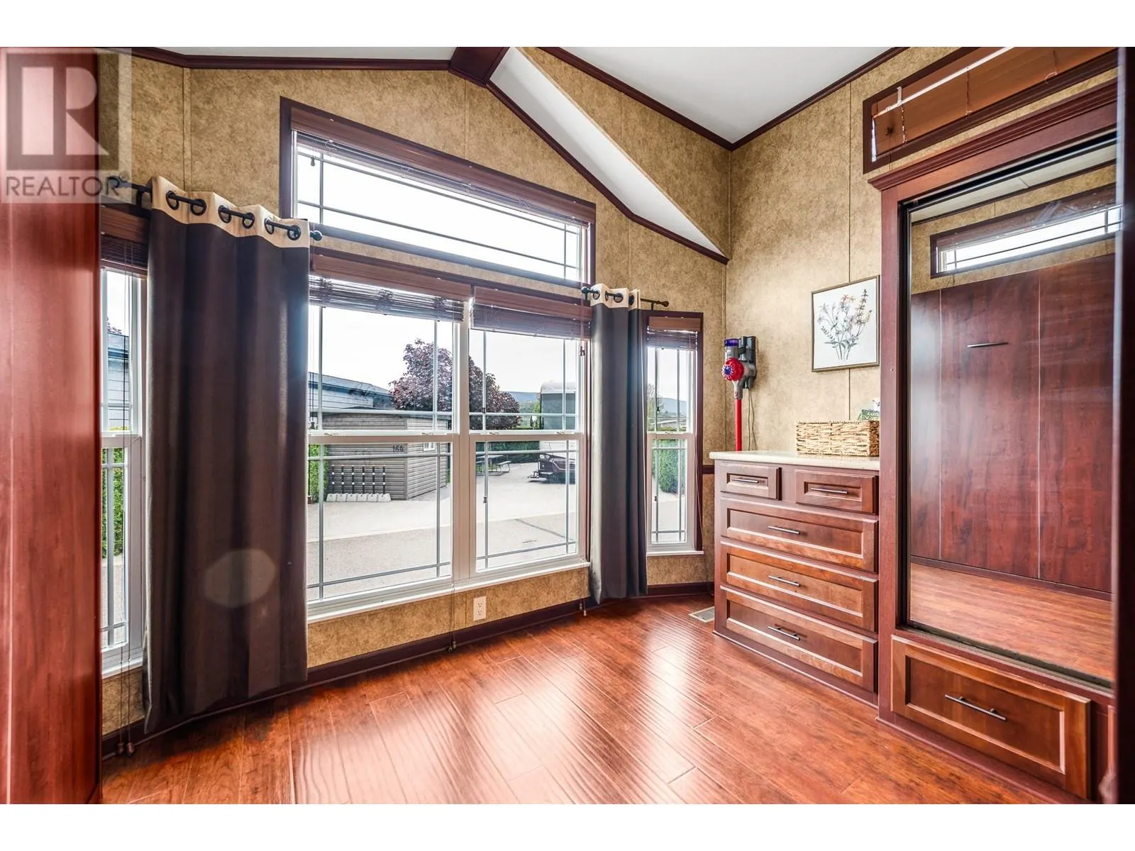8000 Highland Road Unit# 172