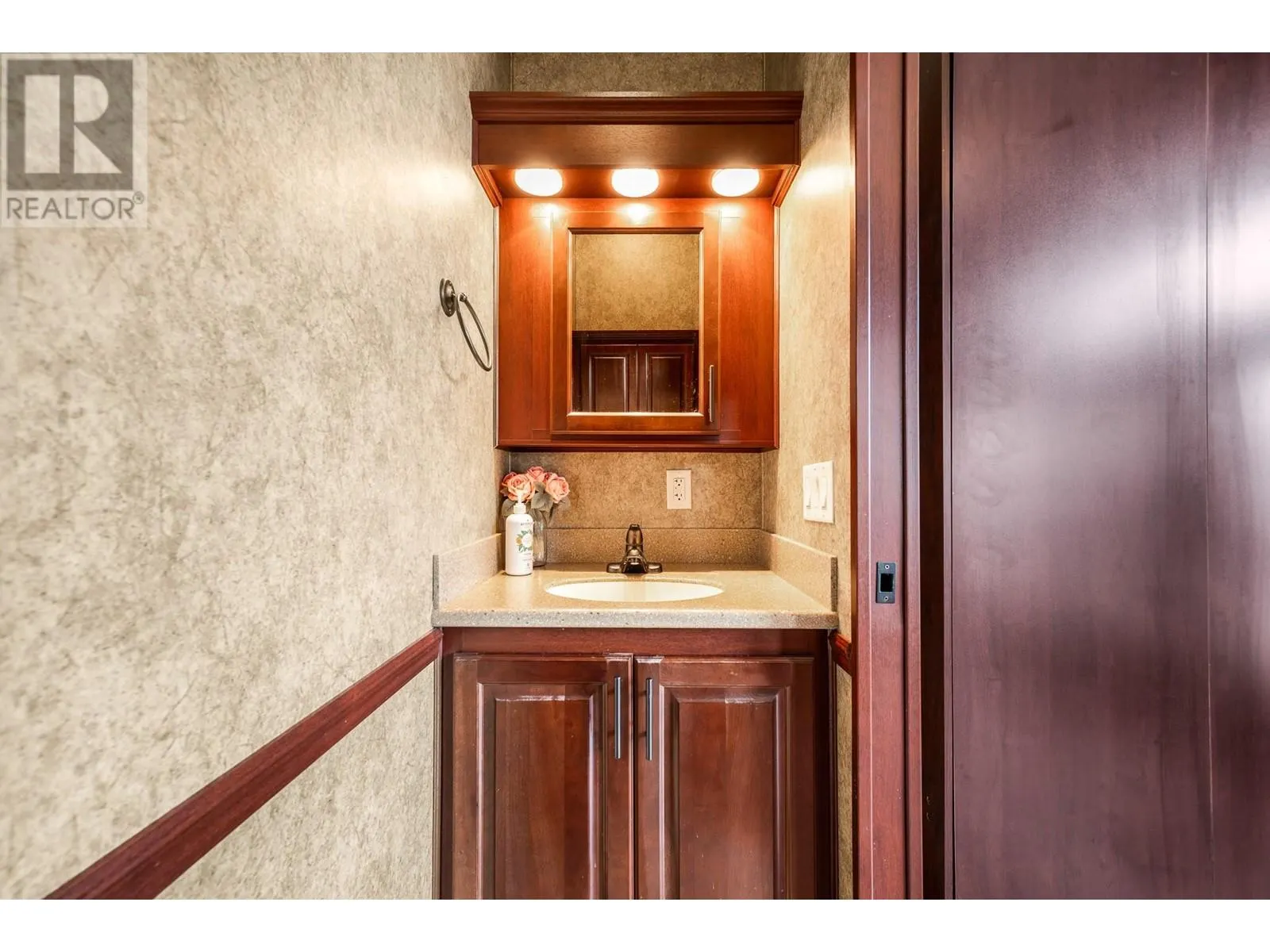 8000 Highland Road Unit# 172
