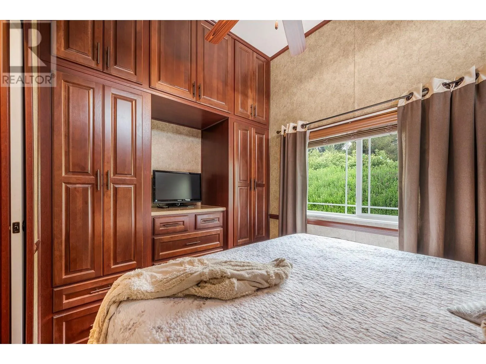 8000 Highland Road Unit# 172