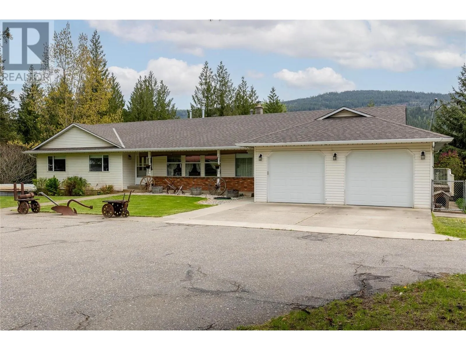 2240 97B Highway SE