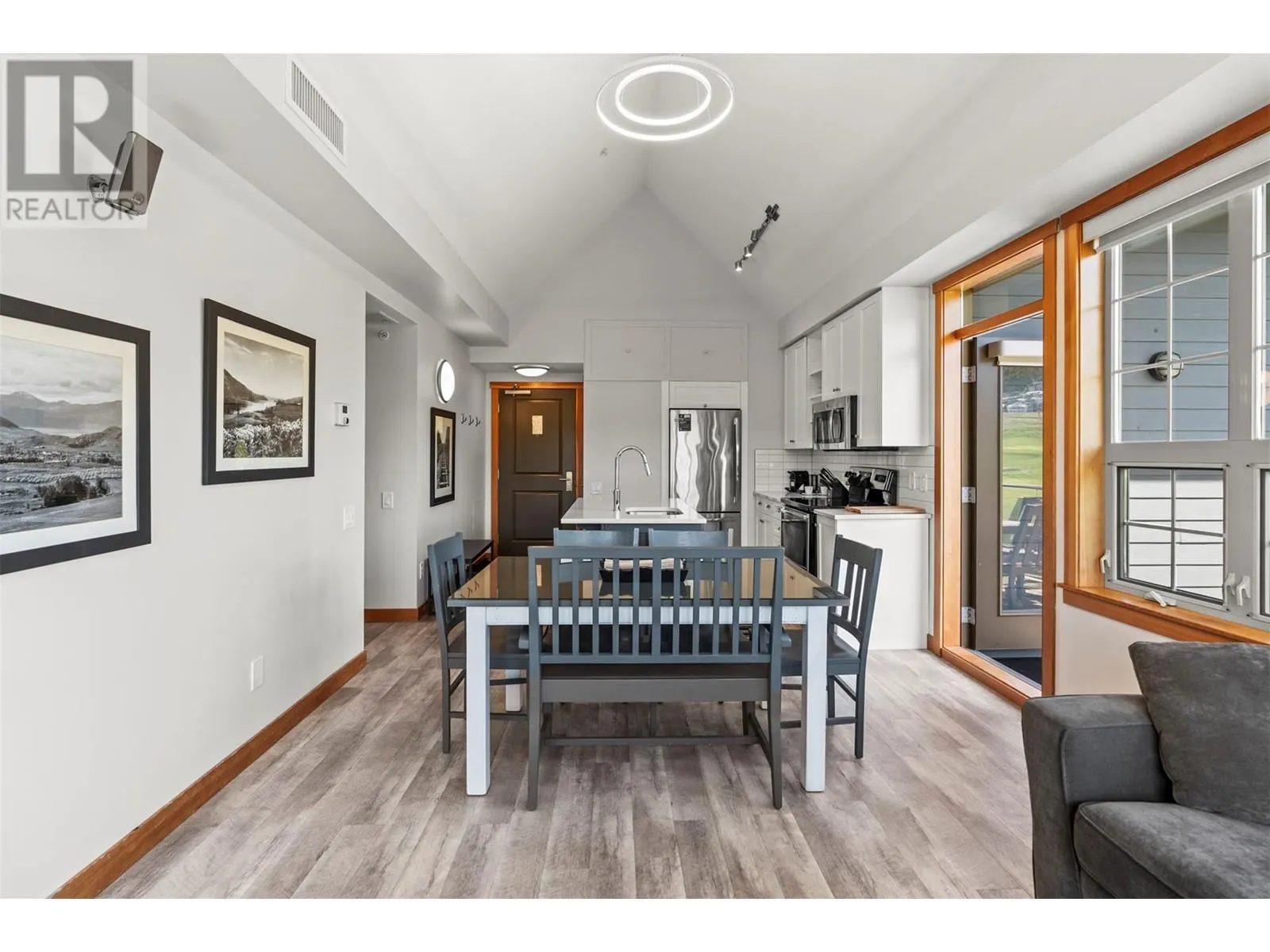 105 Village Centre Court Unit# 426