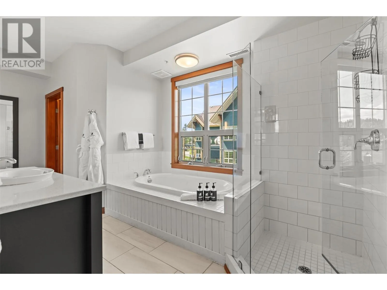 105 Village Centre Court Unit# 426