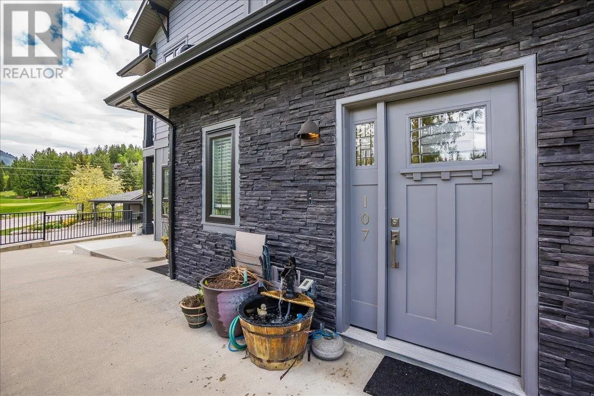2000 CHOQUETTE Avenue Unit# 107