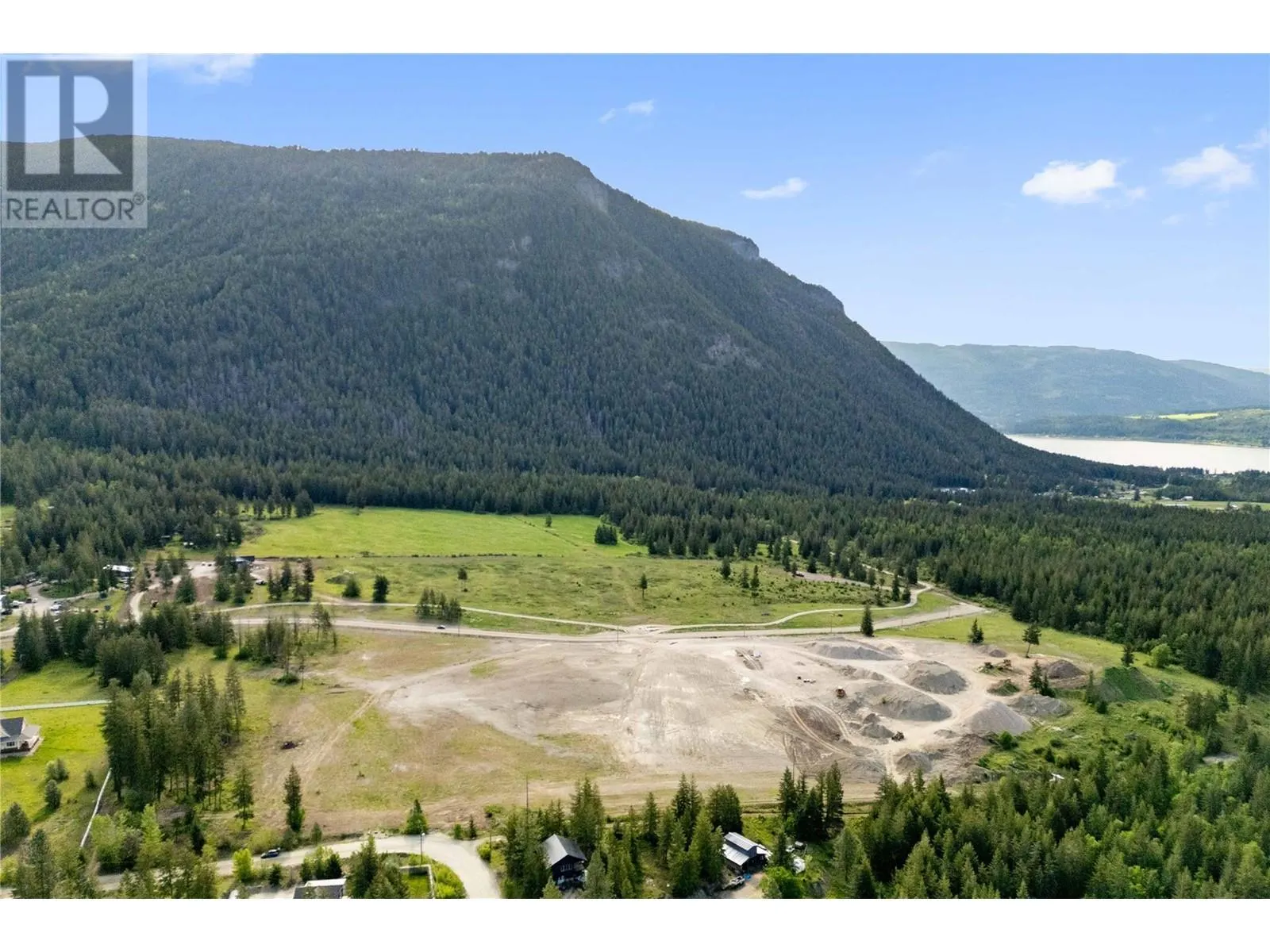 3438 Roberge Road