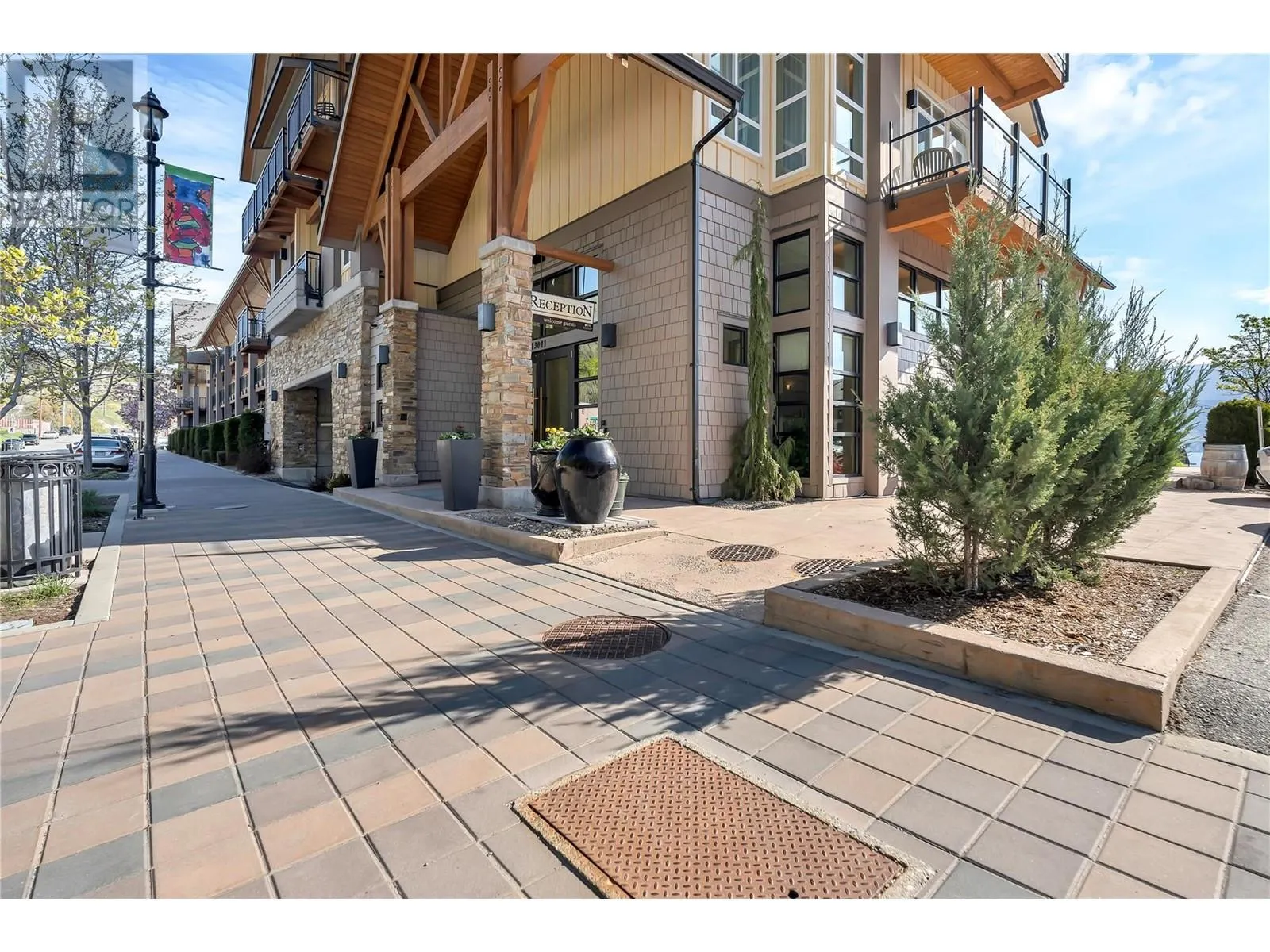 13011 Lakeshore Drive S Unit# 370