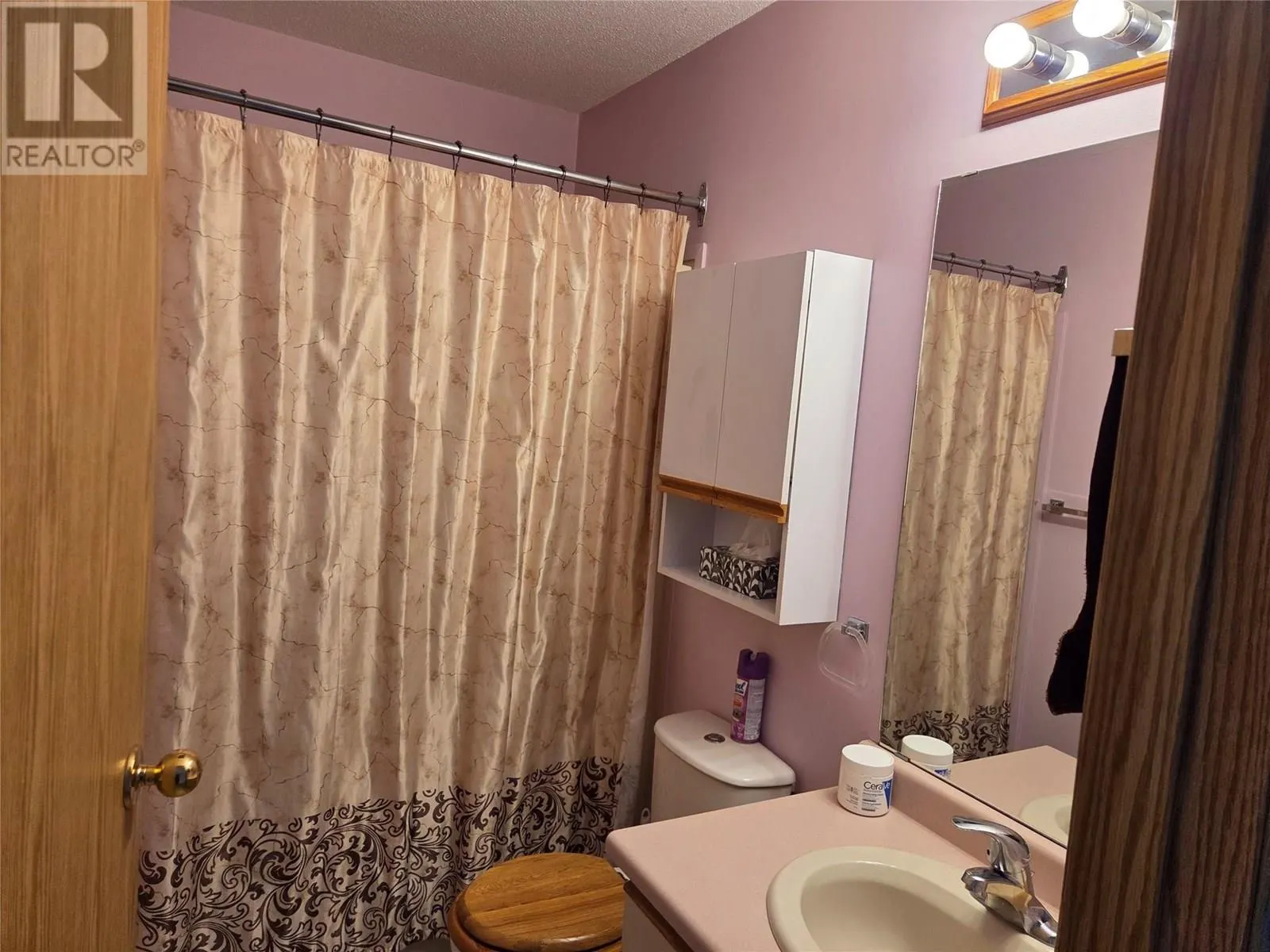 914 Blakeborough Avenue Unit# 120