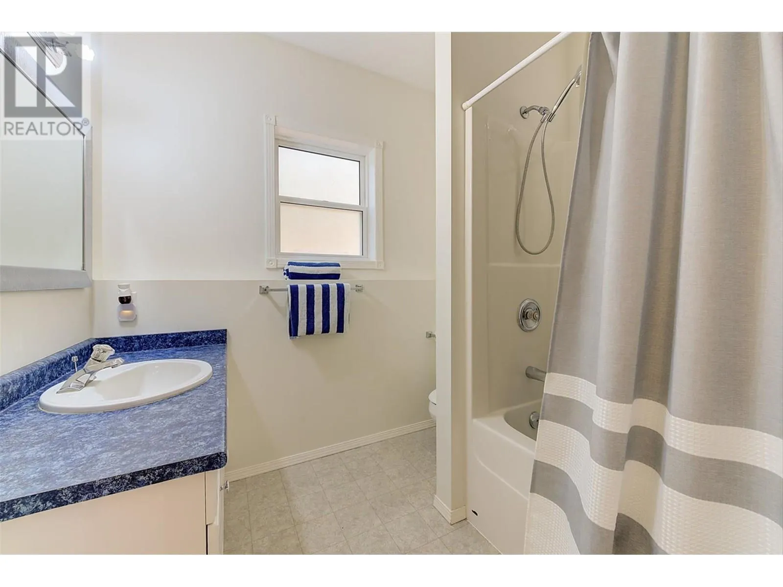 41 Kestrel Place