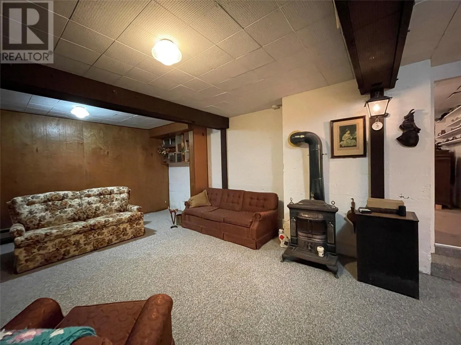1706 Bealby Road