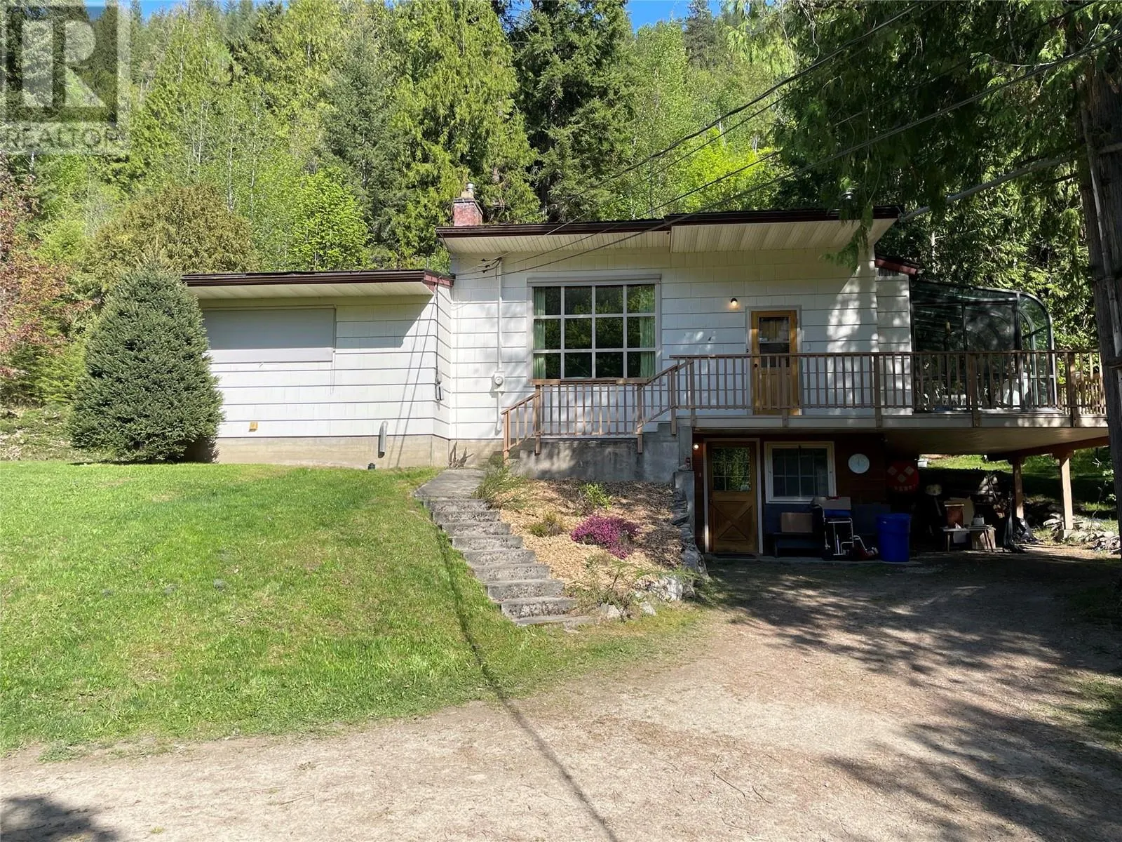 1706 Bealby Road