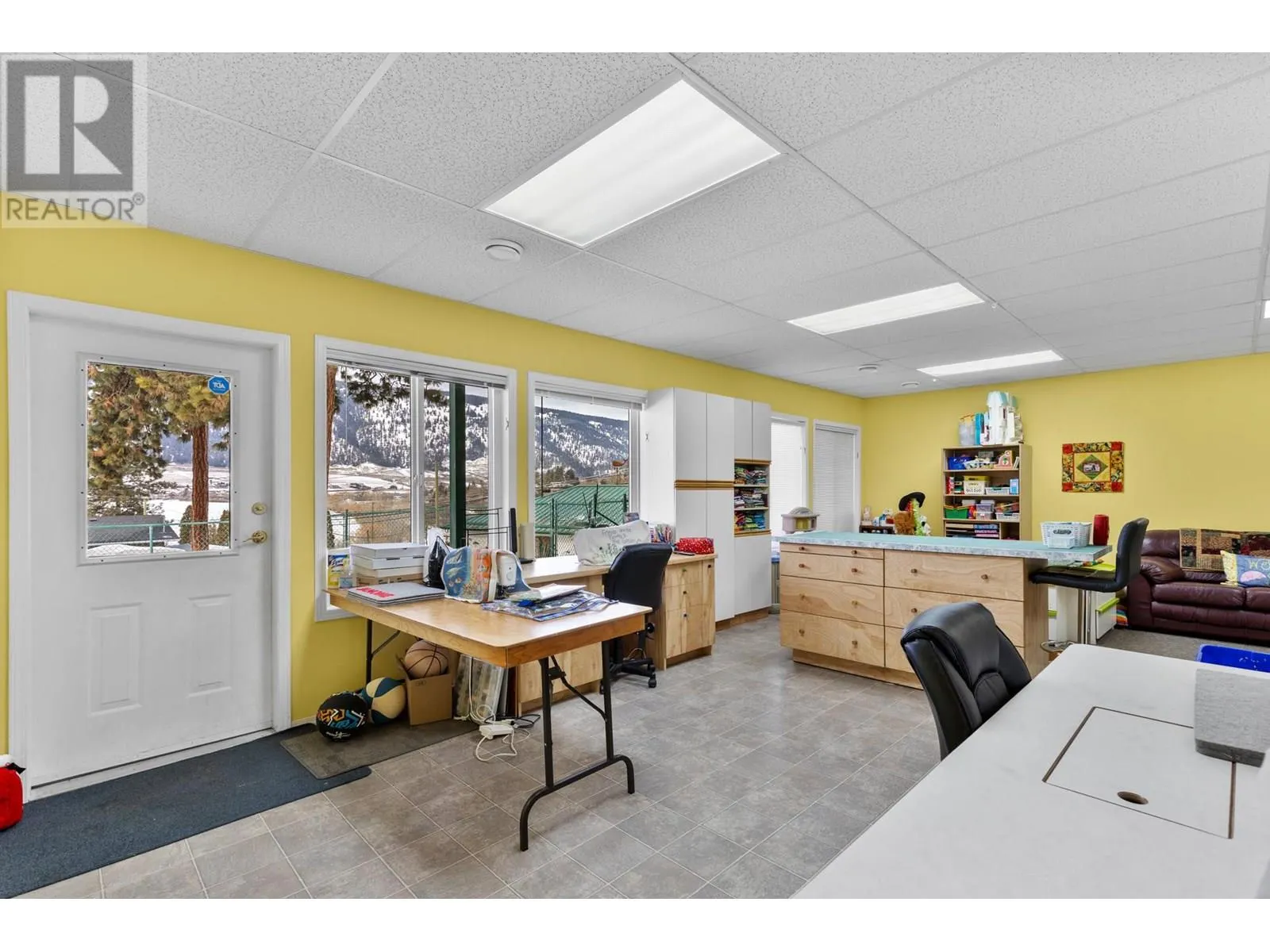 15326 Oyama Road