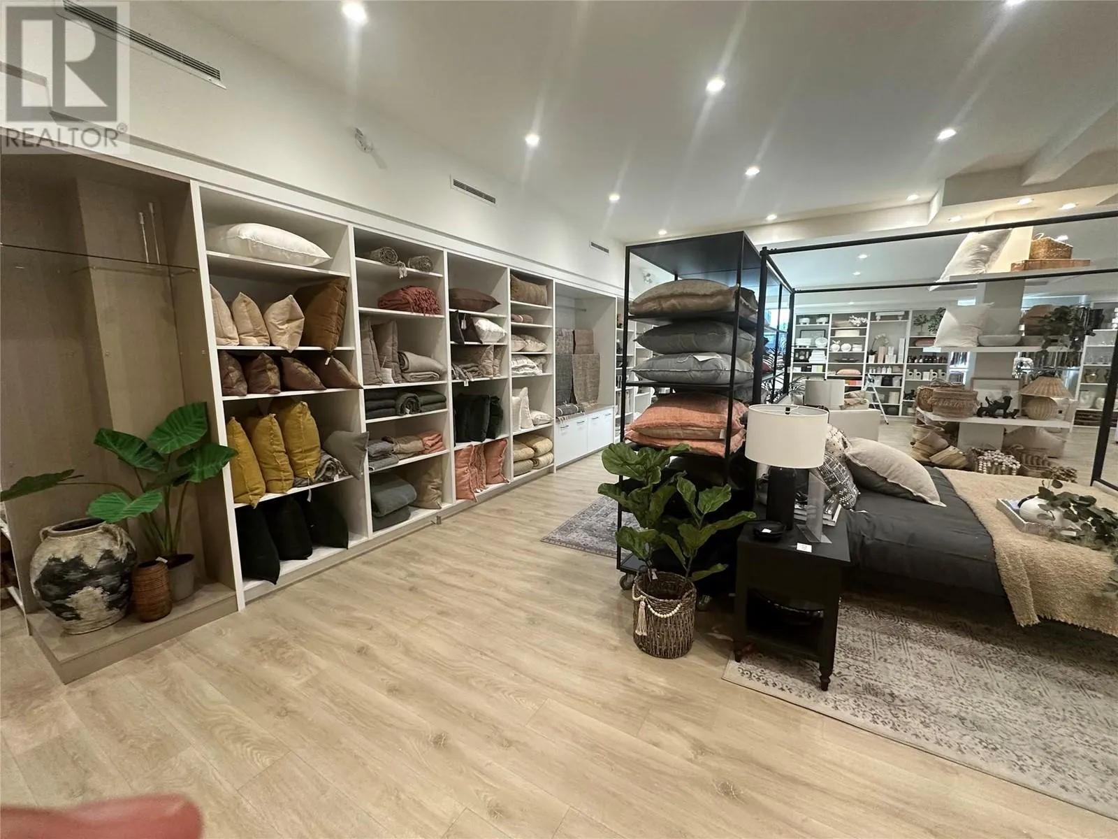 1751 Harvey Avenue Unit# 105