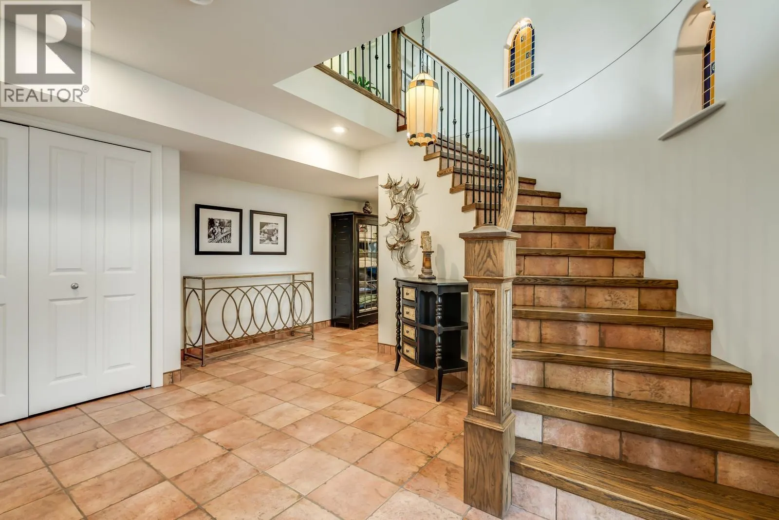 471 Okaview Road