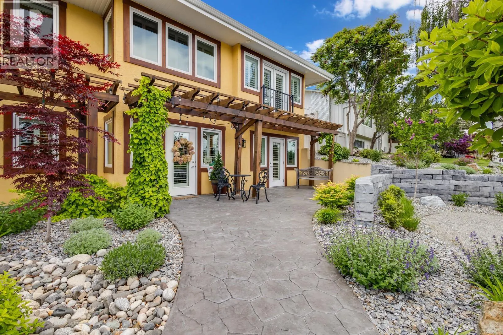 471 Okaview Road