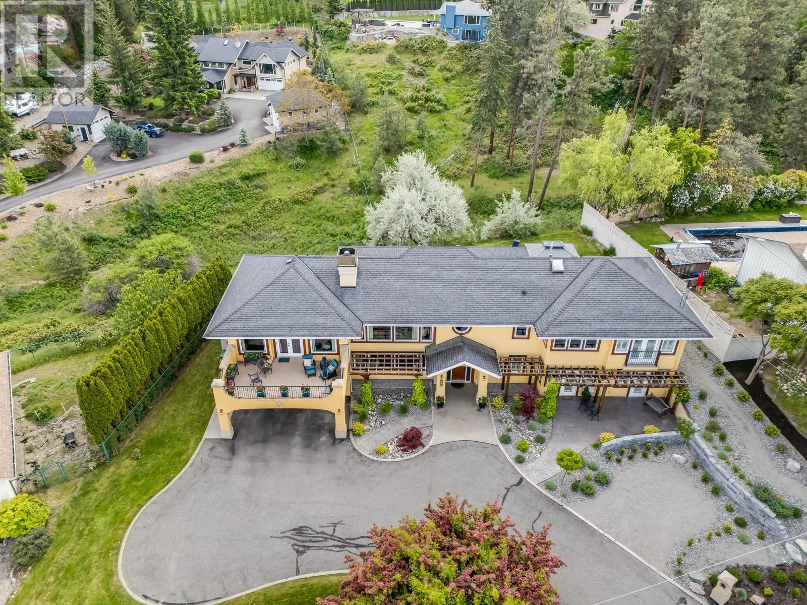 471 Okaview Road