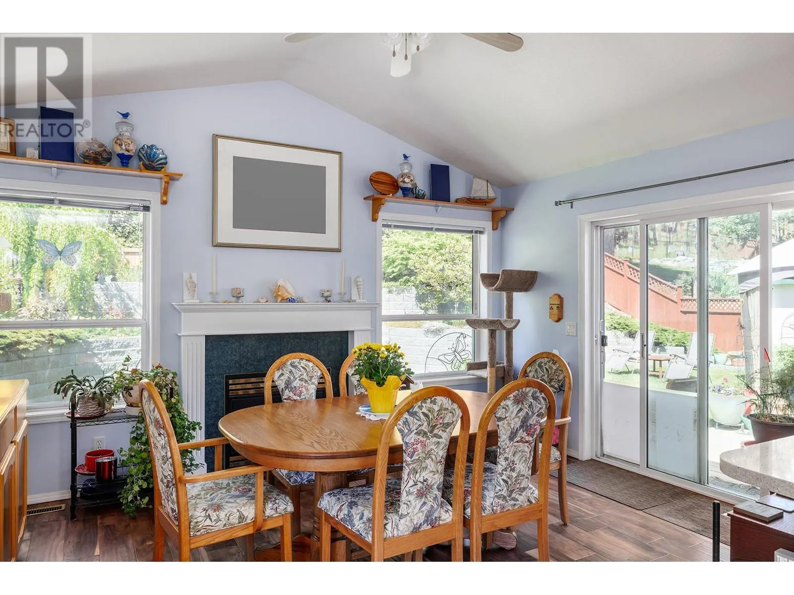 356 Woodpark Crescent