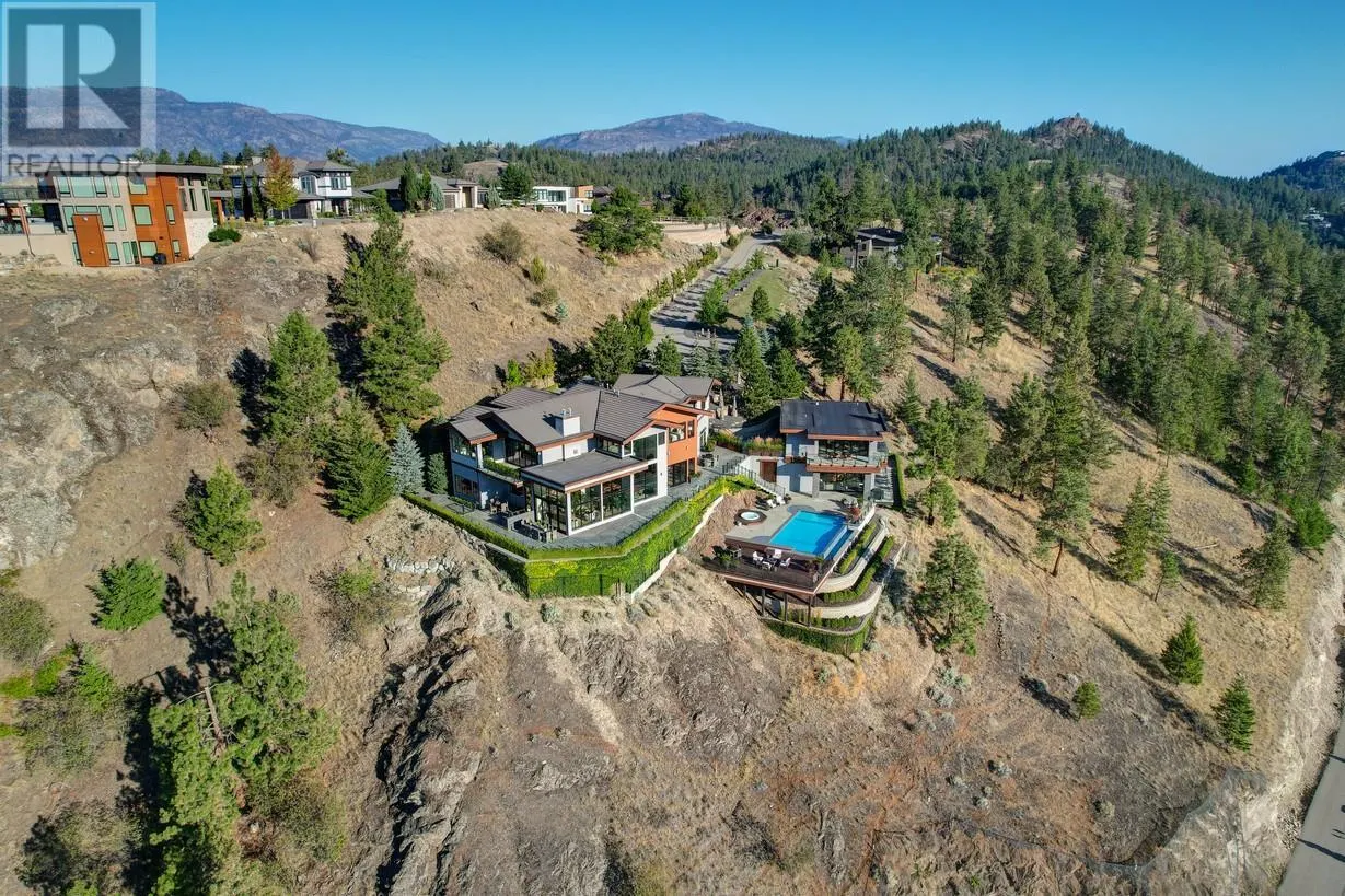 733 Forestridge Lane