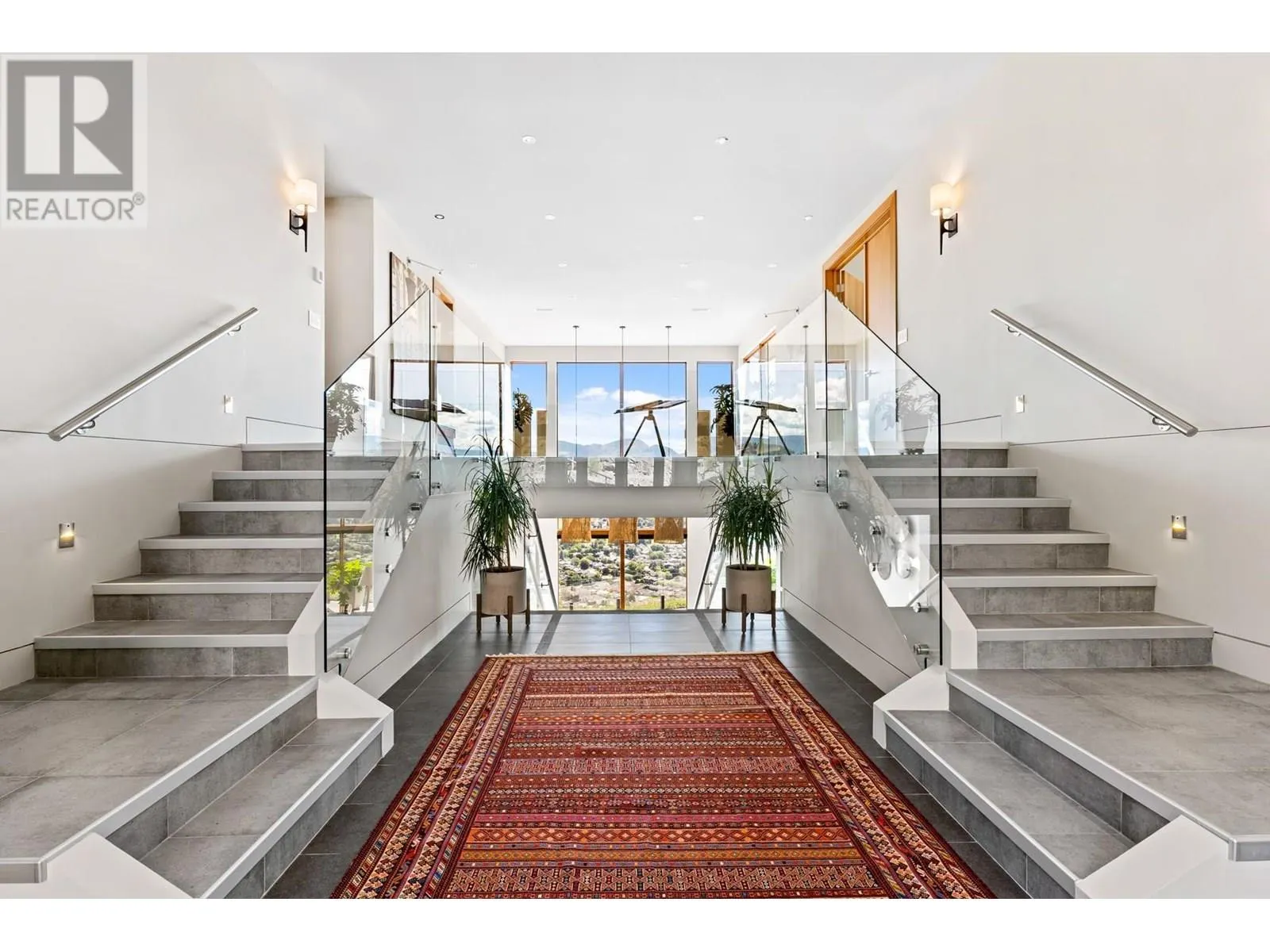 733 Forestridge Lane