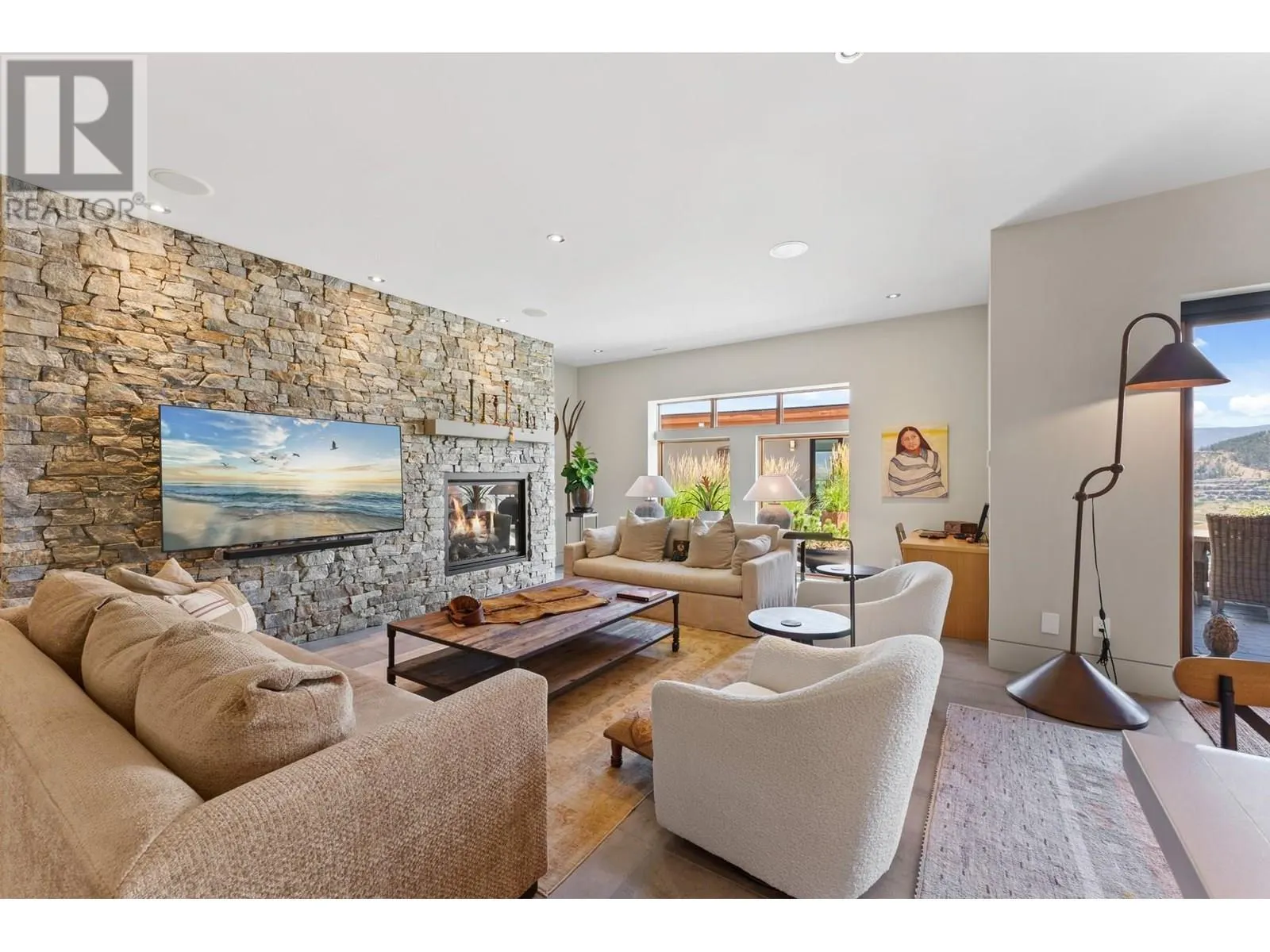 733 Forestridge Lane