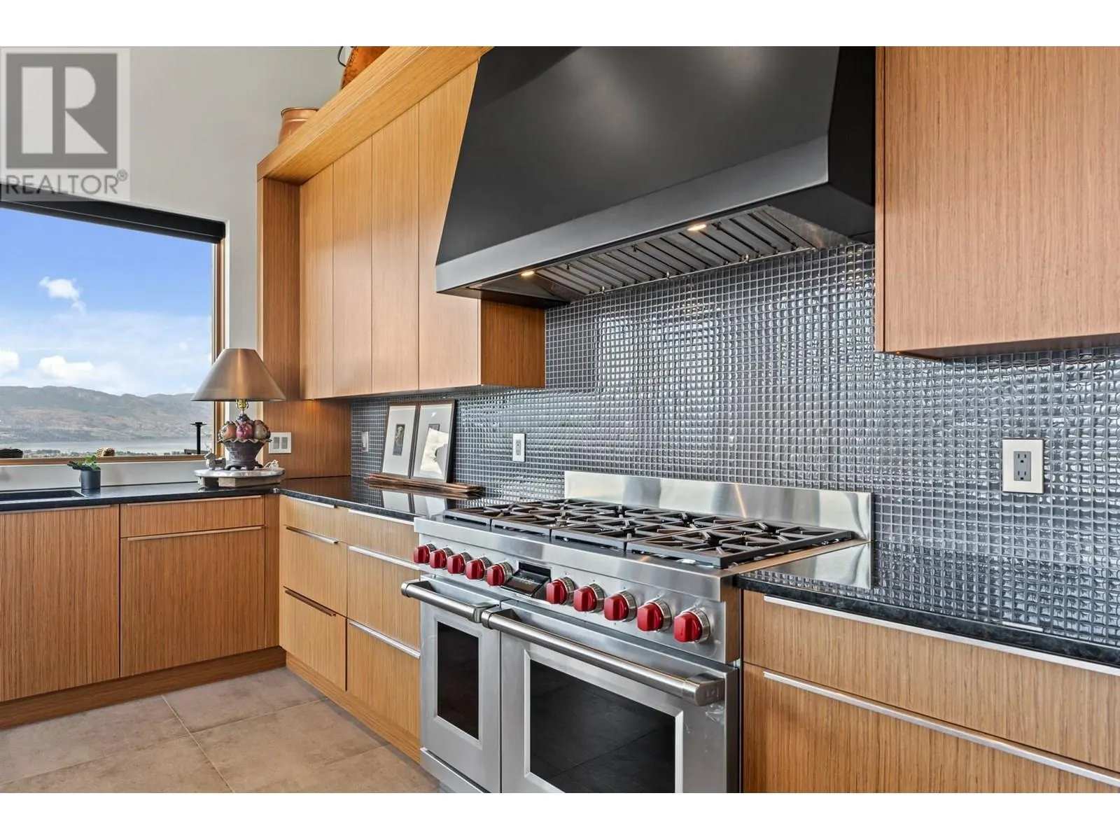 733 Forestridge Lane