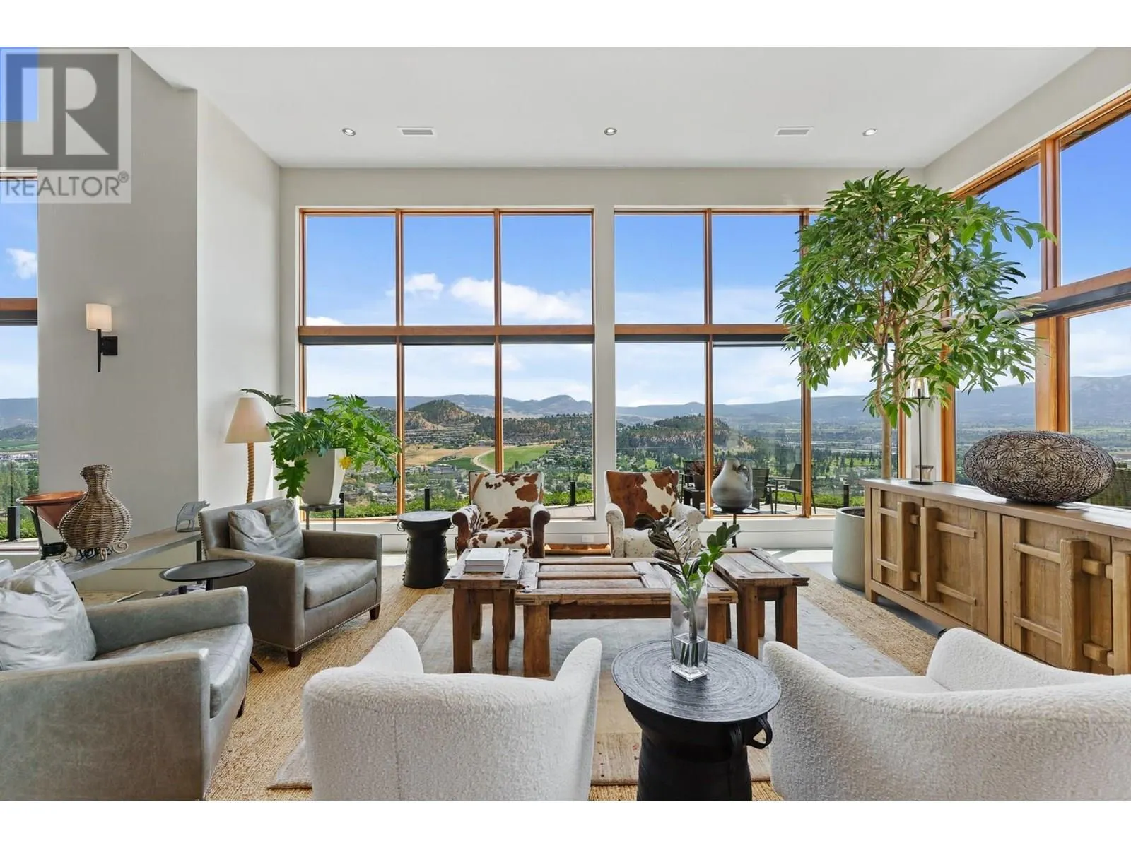 733 Forestridge Lane