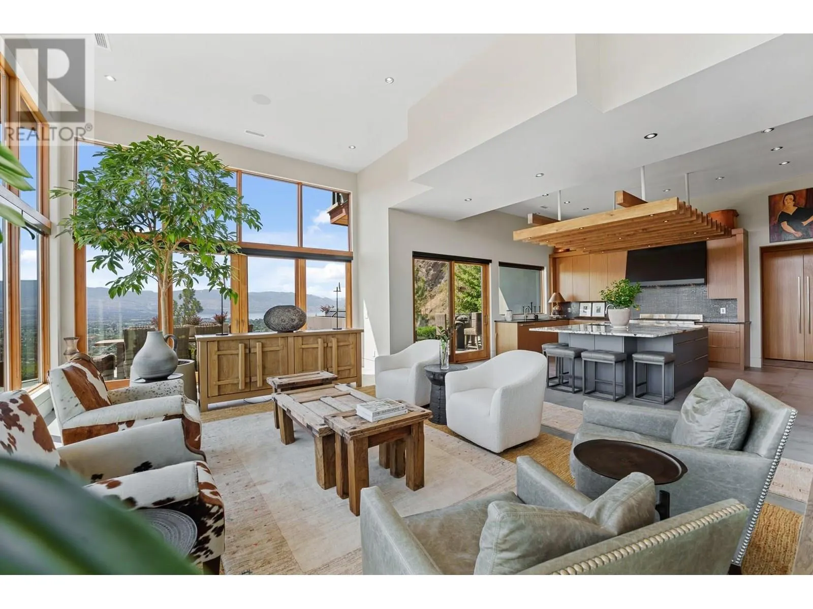 733 Forestridge Lane