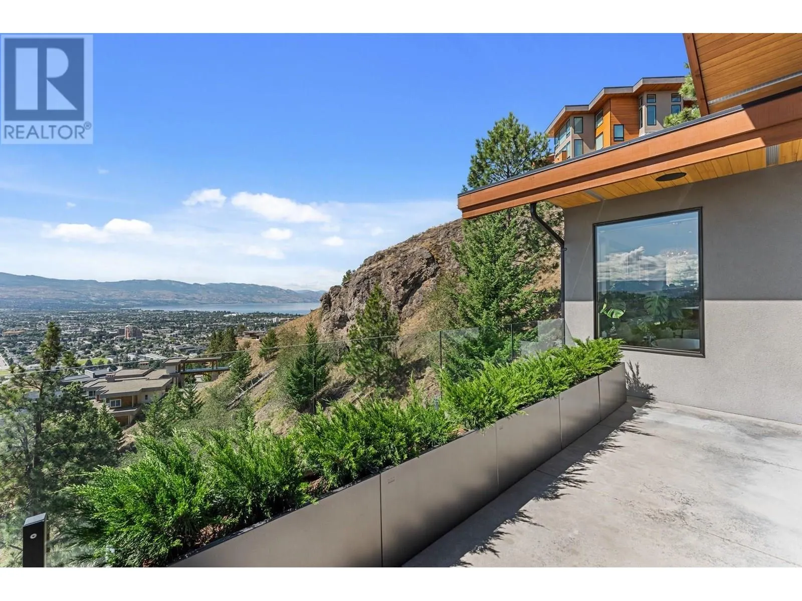733 Forestridge Lane