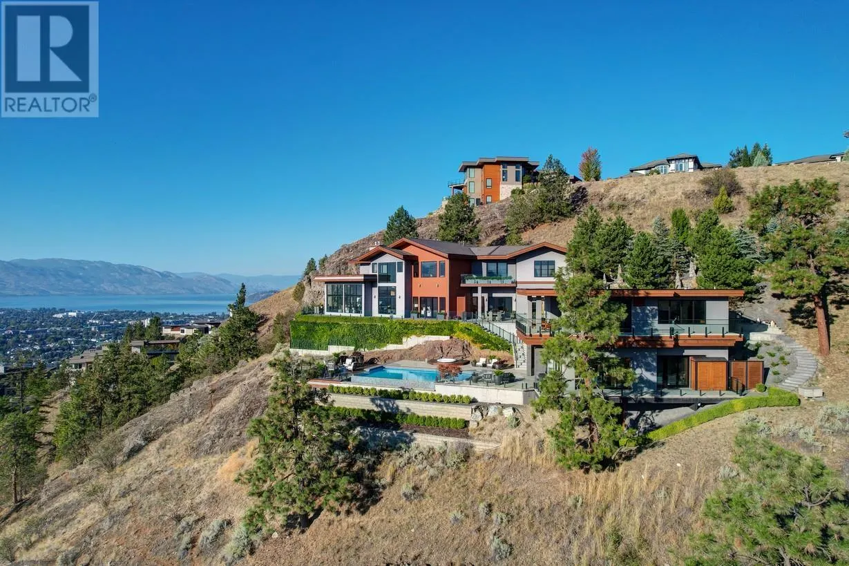 733 Forestridge Lane