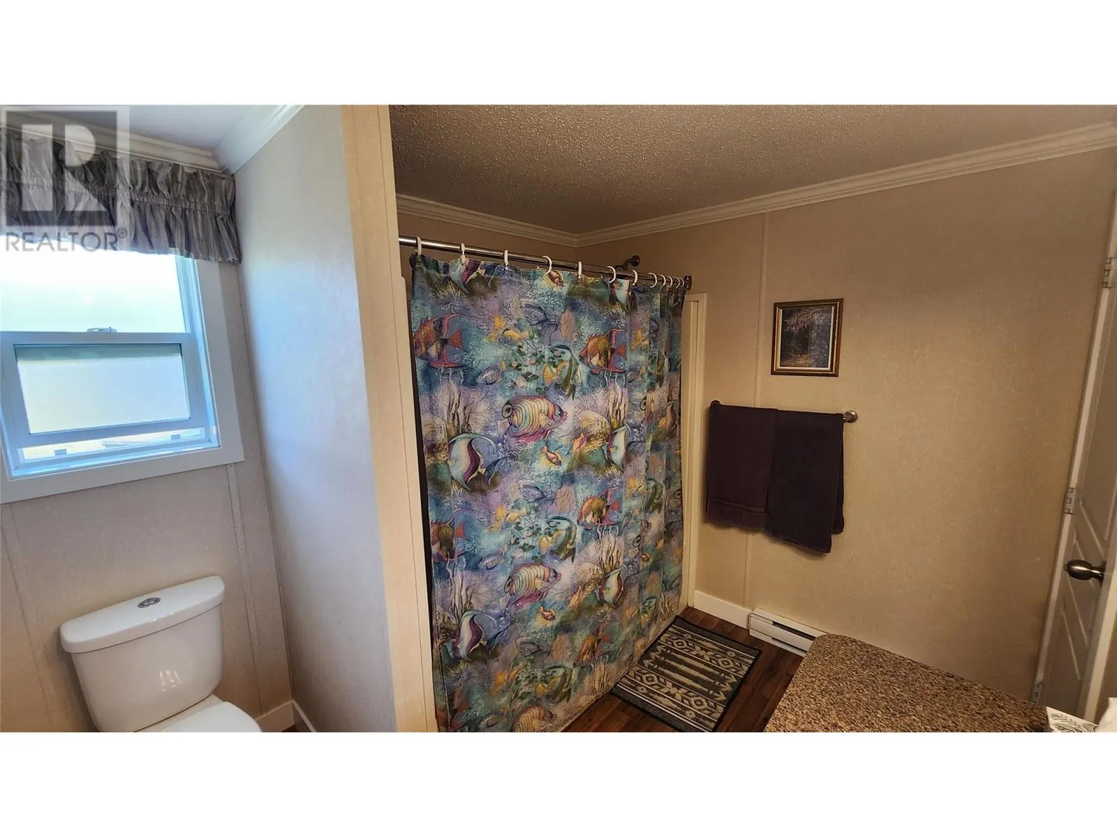 3237 Creighton Valley Road