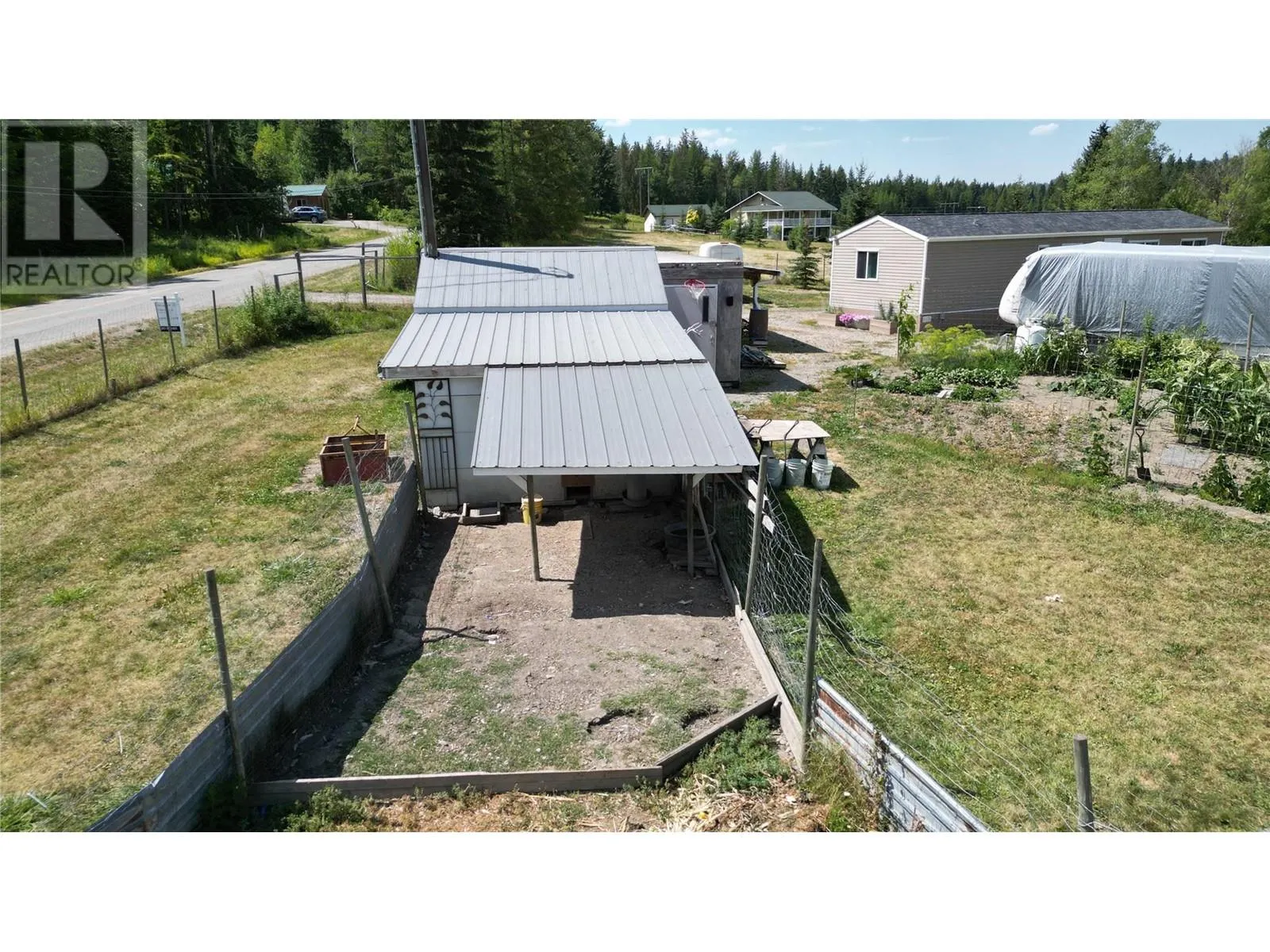 3237 Creighton Valley Road