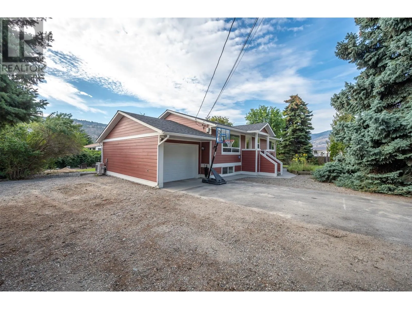 5545 Sawmill Road