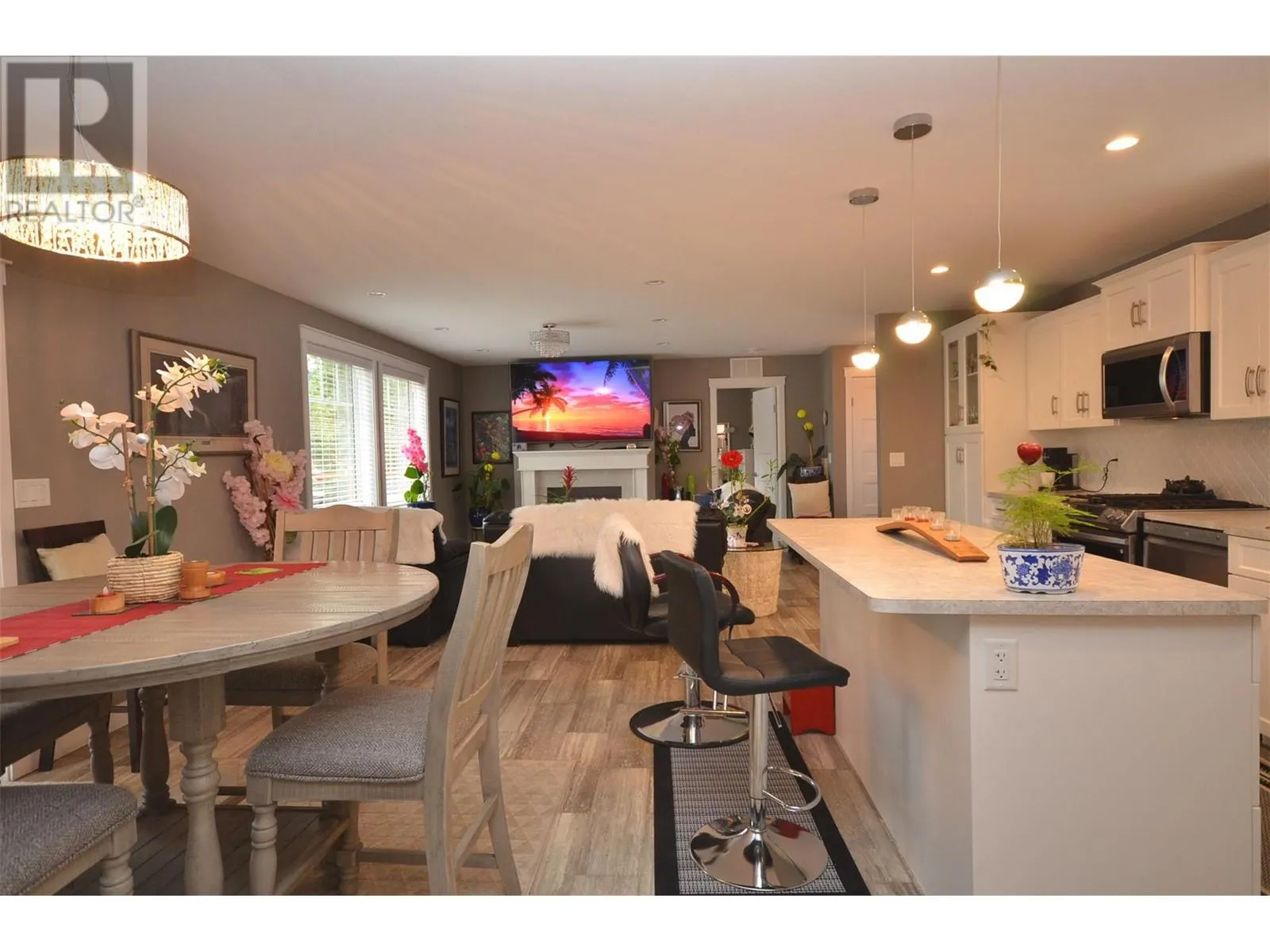 9510 HIGHWAY 97 N Unit# 157