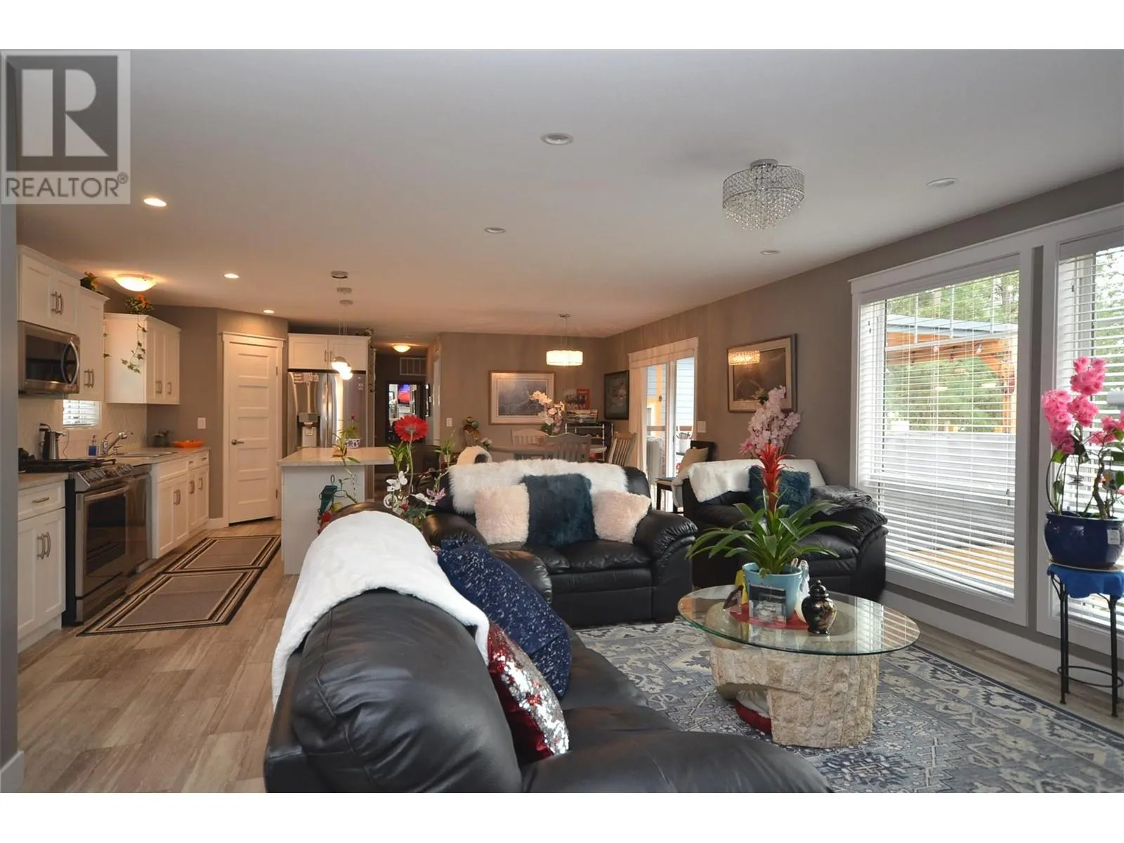 9510 HIGHWAY 97 N Unit# 157