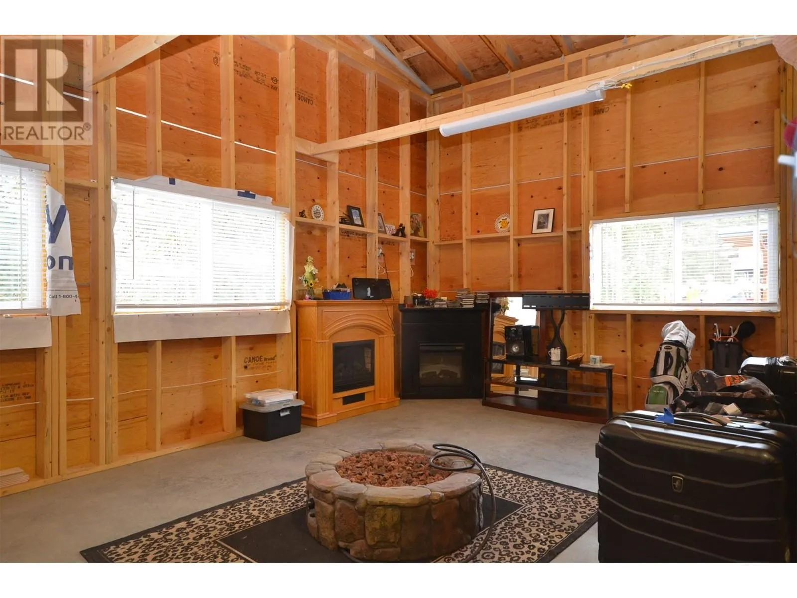 9510 HIGHWAY 97 N Unit# 157
