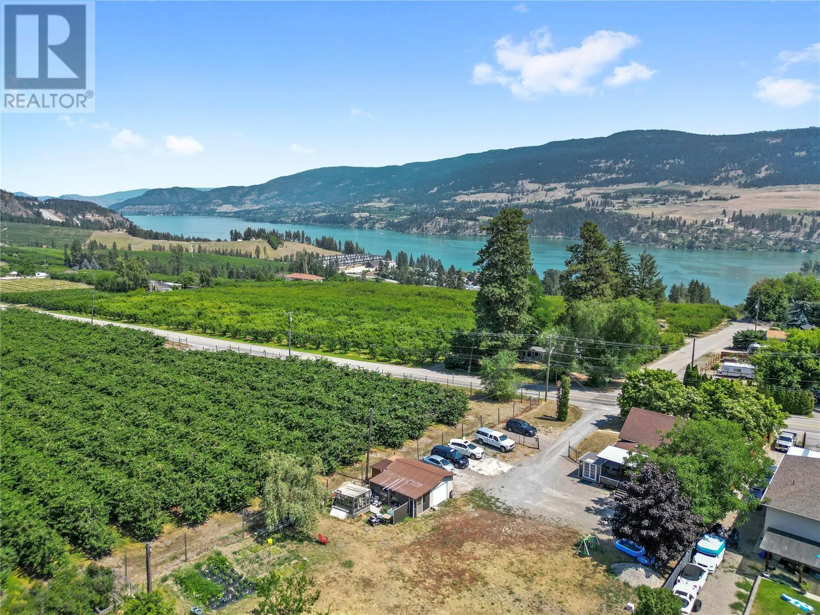 11592 Okanagan Centre Road E