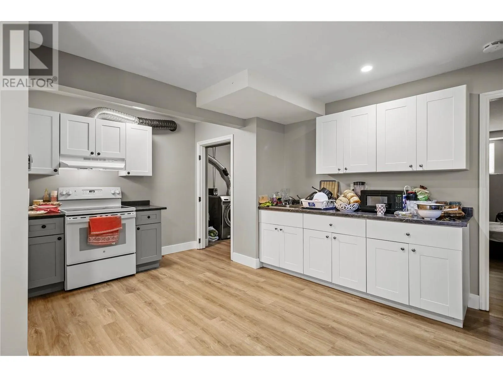 11592 Okanagan Centre Road E