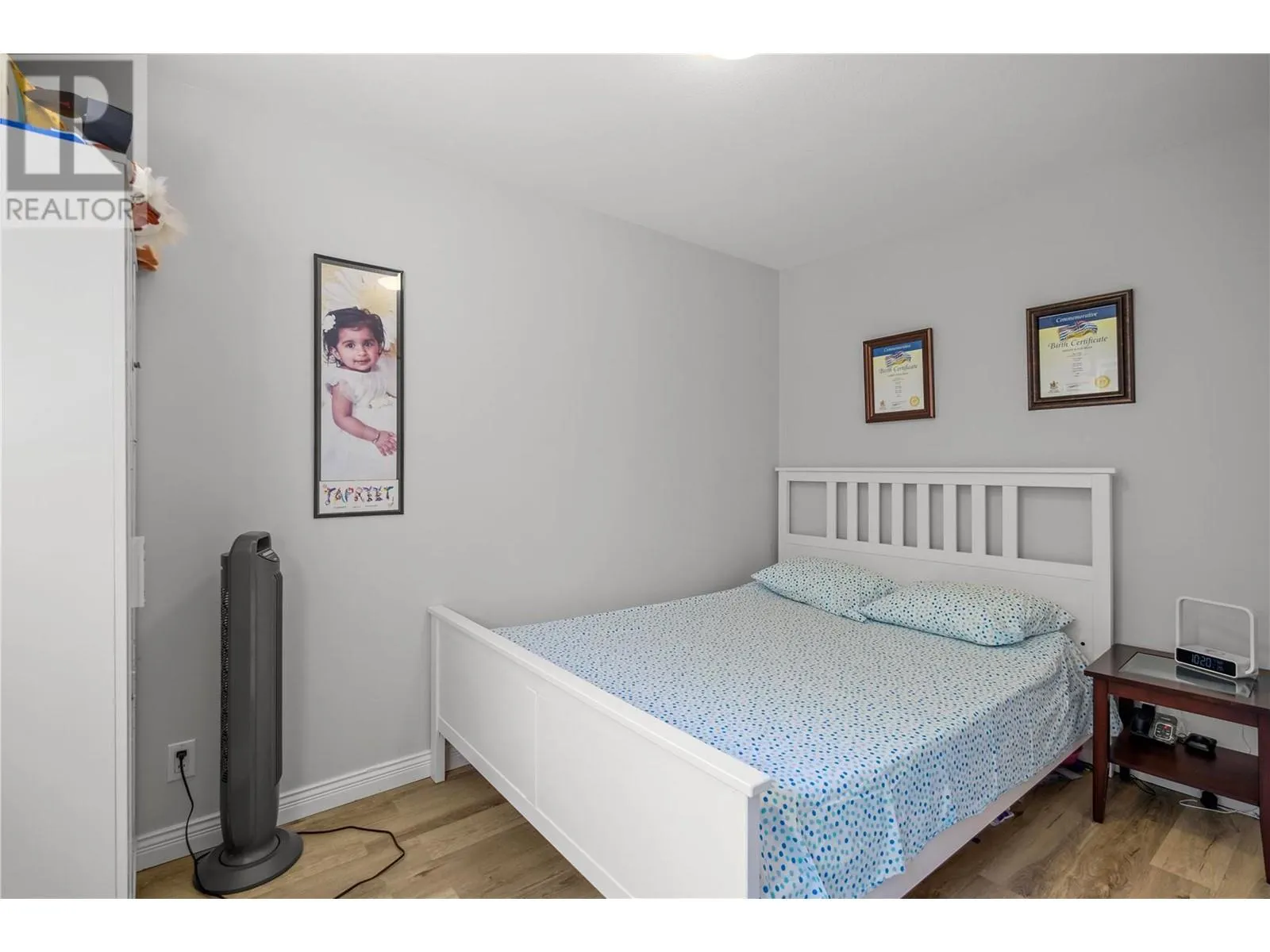 11592 Okanagan Centre Road E