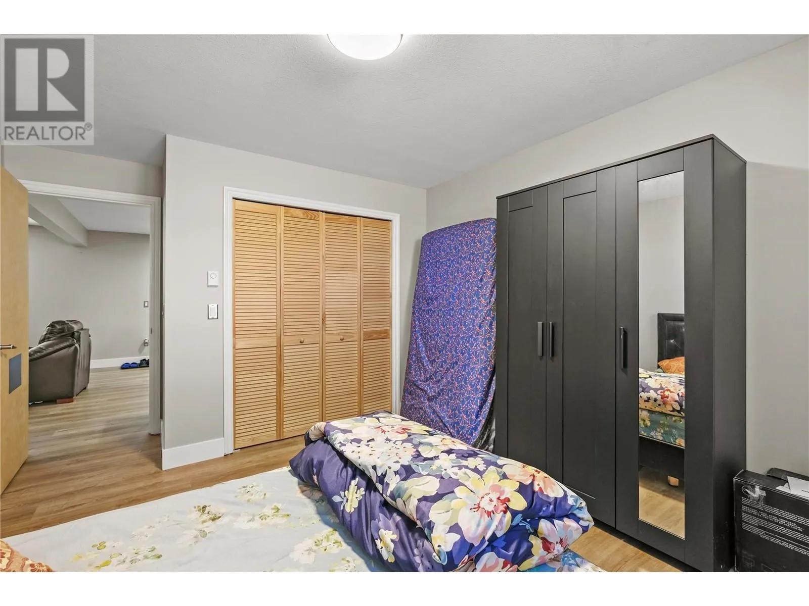 11592 Okanagan Centre Road E