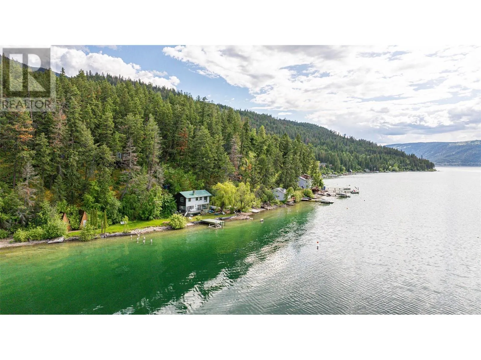 5867 Cosens Bay Road