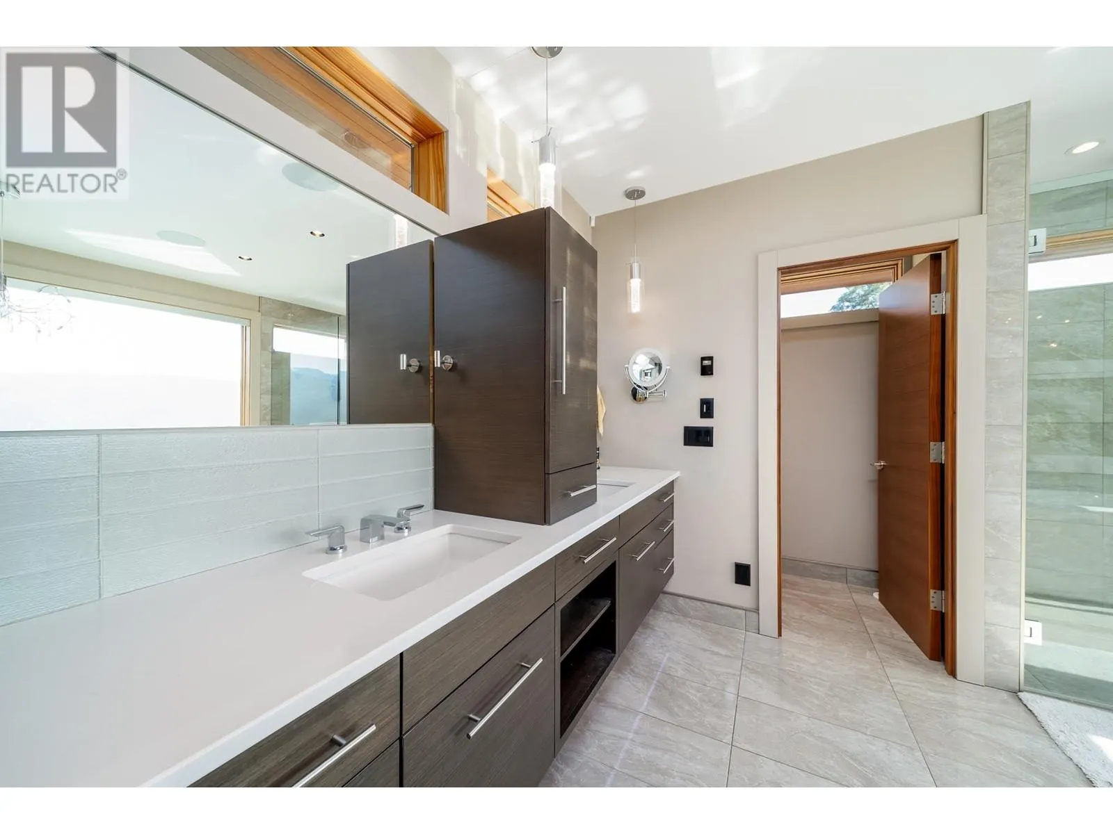 13889 Ogilvey Lane