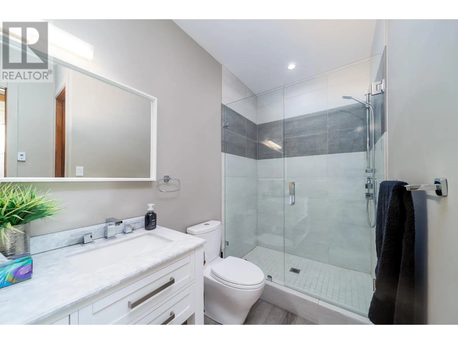 13889 Ogilvey Lane