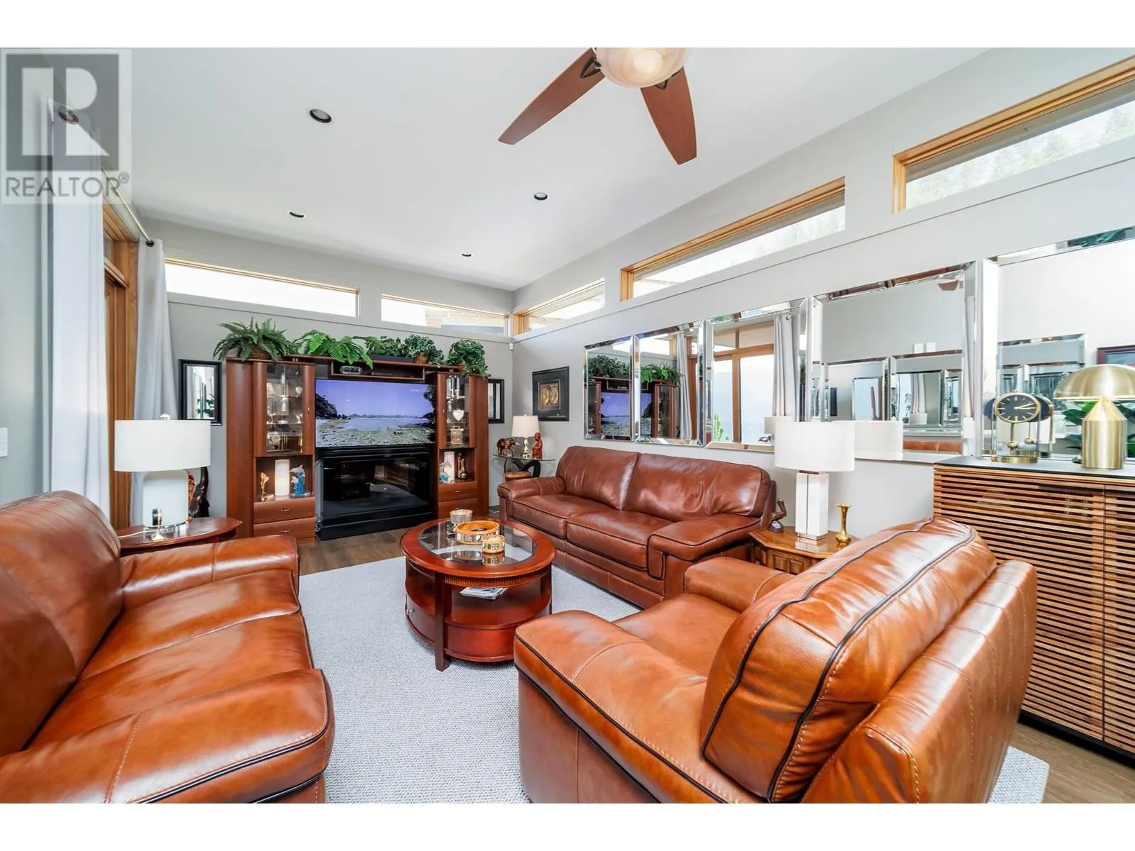 13889 Ogilvey Lane