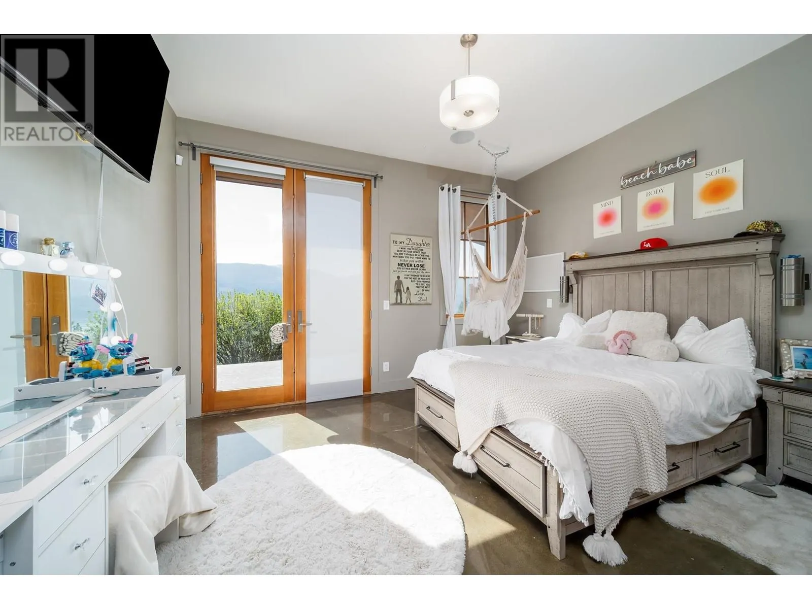 13889 Ogilvey Lane