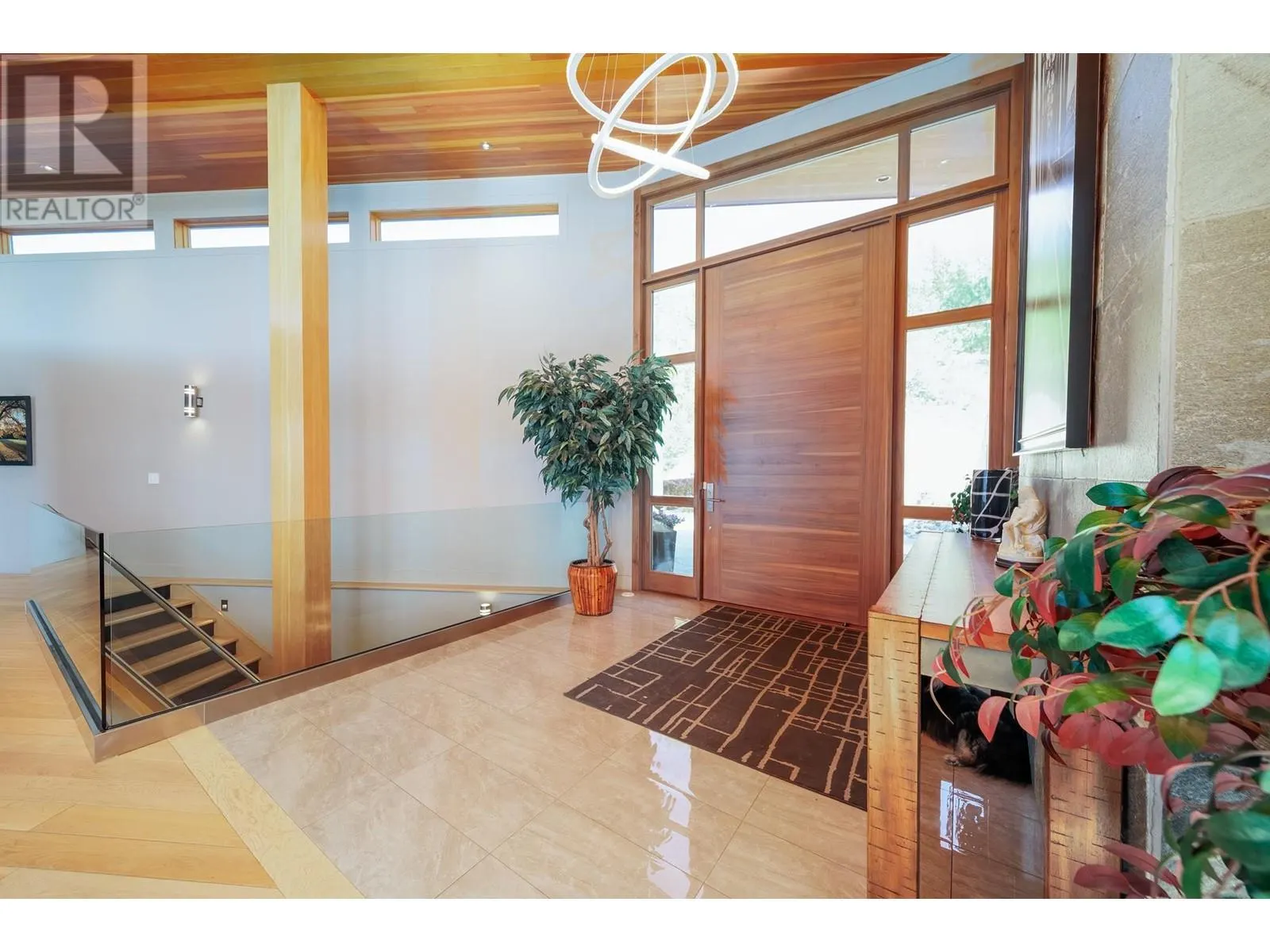 13889 Ogilvey Lane