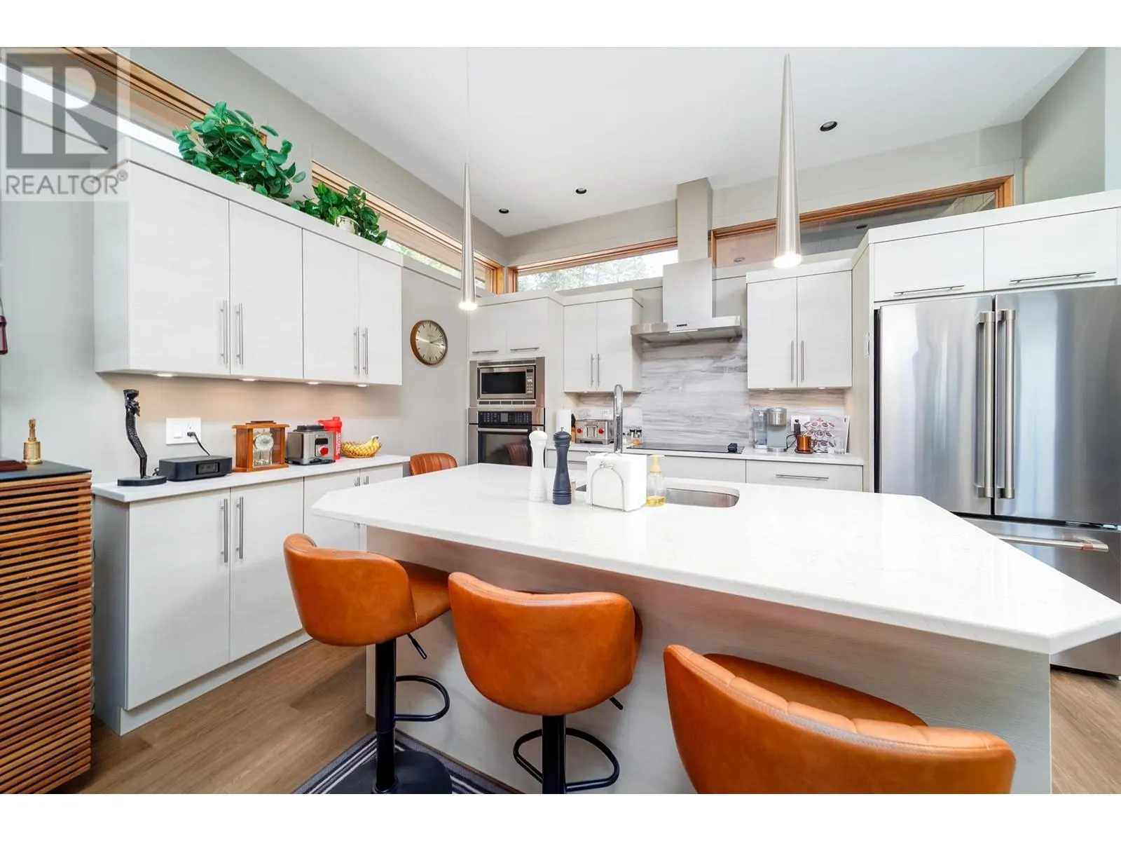 13889 Ogilvey Lane