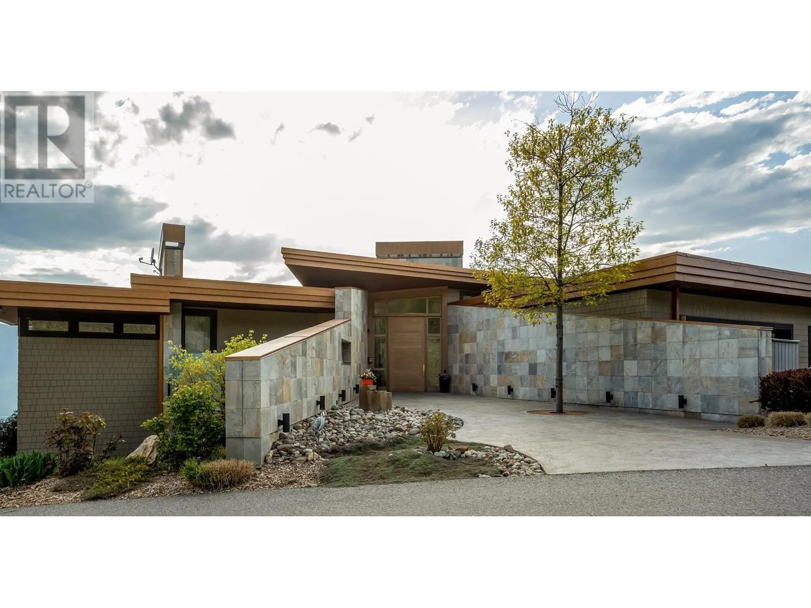 13889 Ogilvey Lane