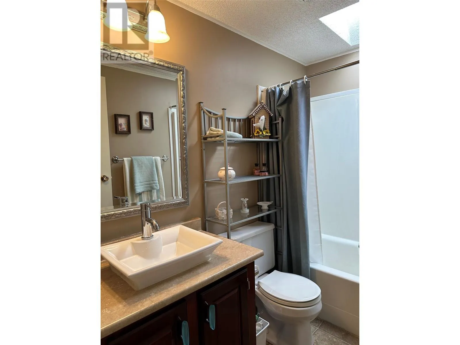 5484 25 Avenue Unit# A6