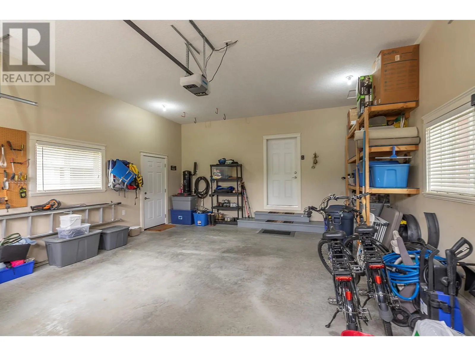 2750 Sunnydale Drive