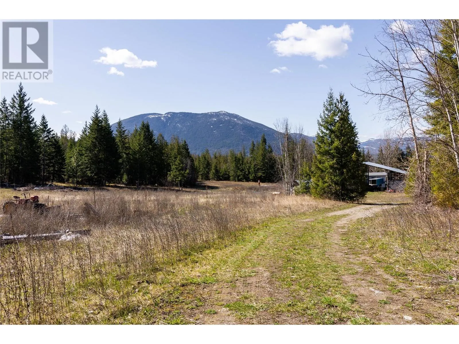 4251 Mikkelson Frontage Road